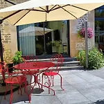Prázdninový dům Renove Avec Terrasse Ensoleillee Et Parking A - Fr-1-585-136