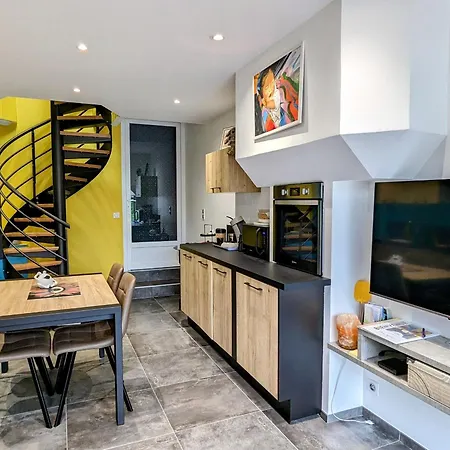 Renove Avec Terrasse Ensoleillee Et Parking A - Fr-1-585-136 Дом отдыха Pierrefitte-sur-Aire